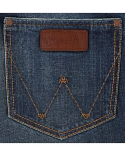 Wrangler Men's Retro Relaxed Fit Mid Rise Boot Cut Jeans -Men Western Cowboy 010L51 88 D2