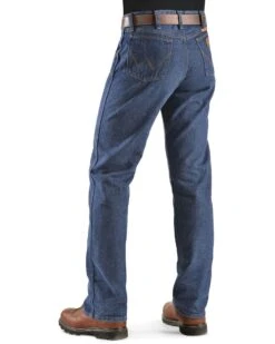 Wrangler Men's FR Lightweight Regular Fit Jeans