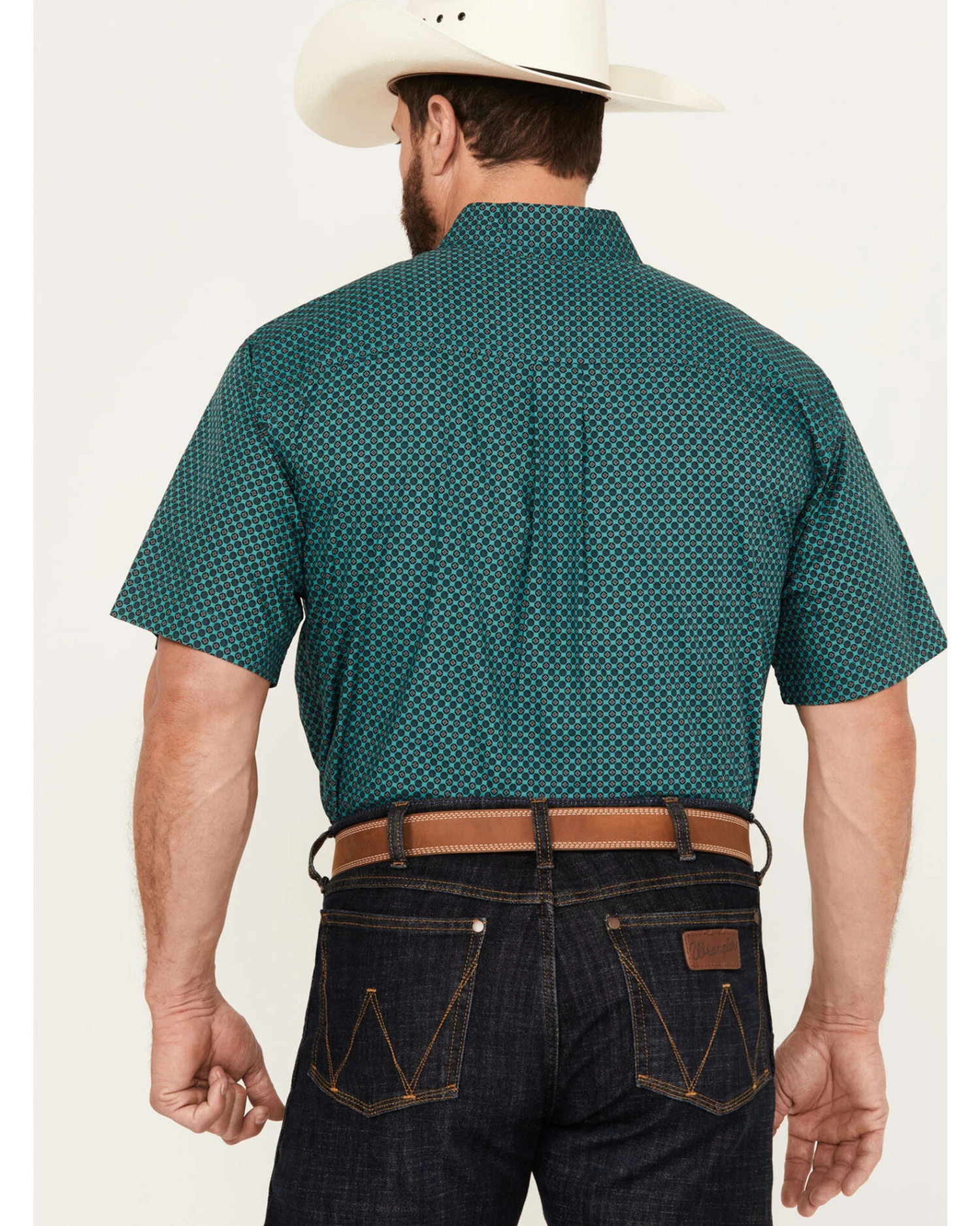 Cinch Men's Medallion Print Short Sleeve Button Down Western Shirt 4 Cinch Men's Medallion Print Short Sleeve Button Down Western Shirt - Image 4